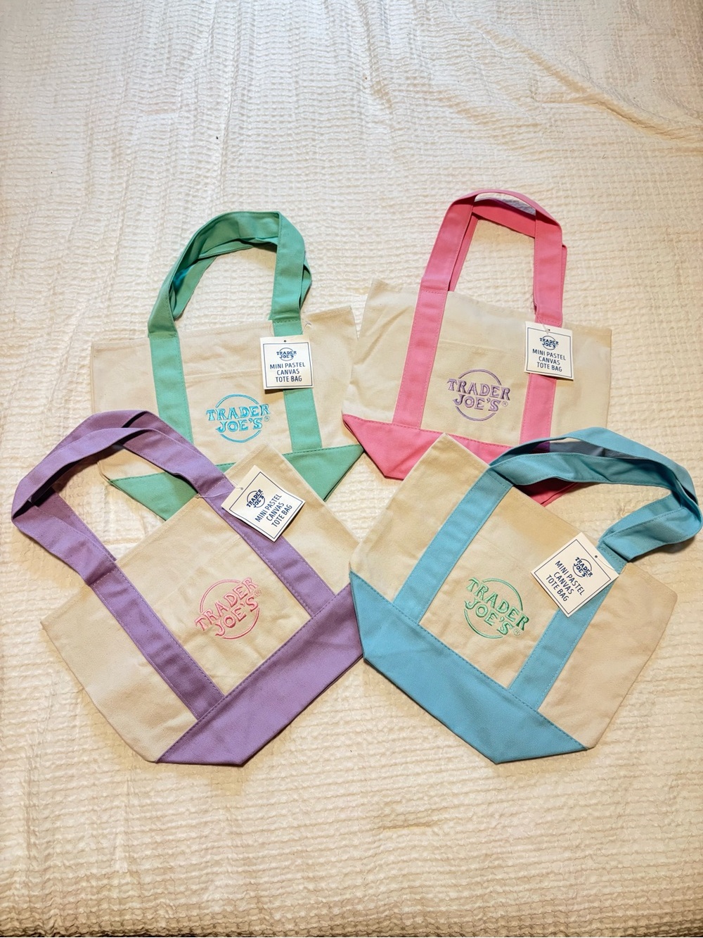 Trader Joe’s Mini Pastel Canvas Tote Bag Full Set of 4 NWT Limited Edition